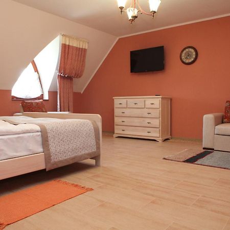Publo Spa Hotel Vyshkove Room photo